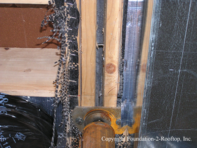 Modular home with the 2 halves not installed tight together.